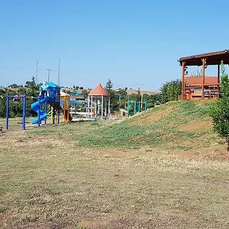 Saros Tepe فندق *